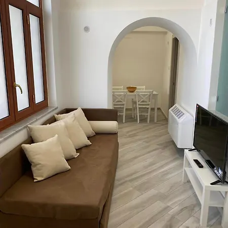 Donna Cuncetta Casa *